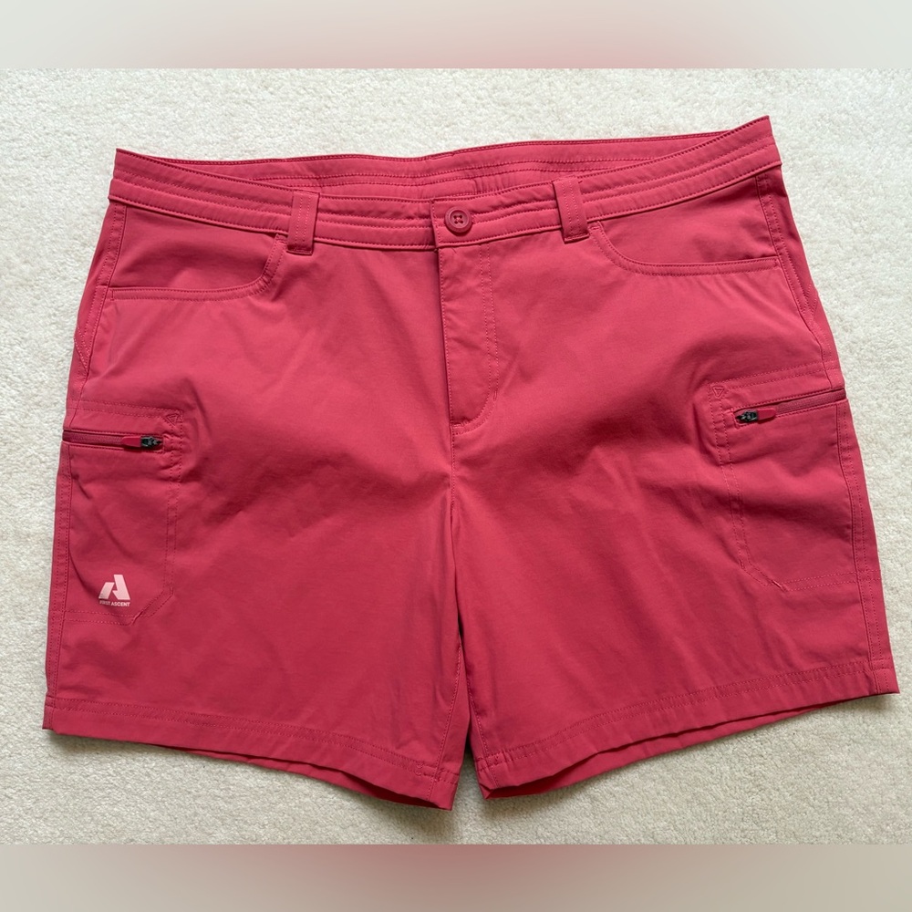 Eddie Bauer Women's Guide Pro Shorts